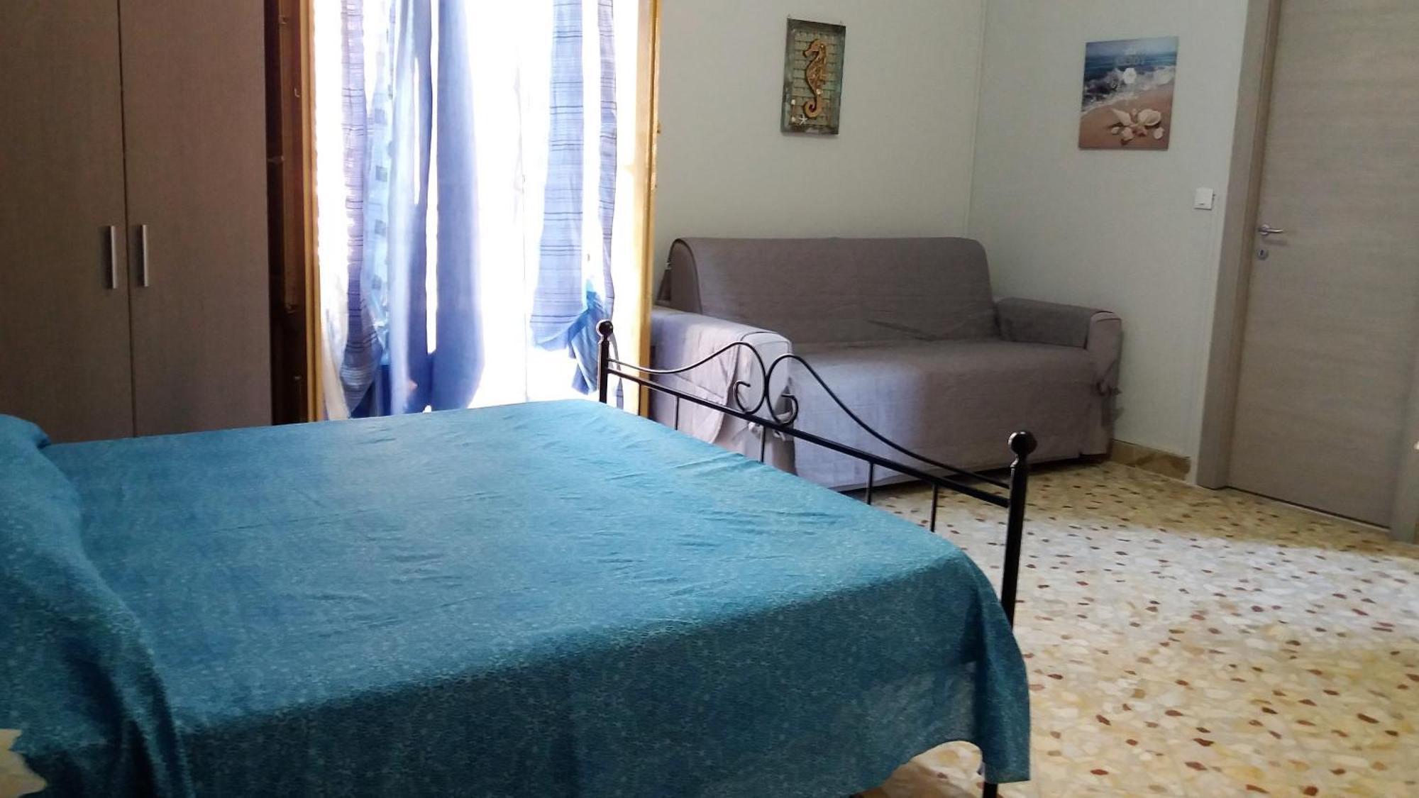 Casa Vacanza Trappeto Palermo 2 Apartment Exterior photo
